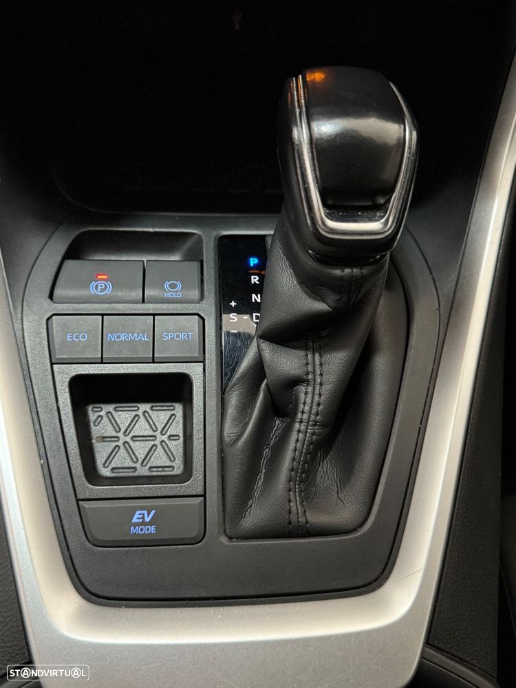 Toyota RAV4 2.5 HDF Comfort - 10