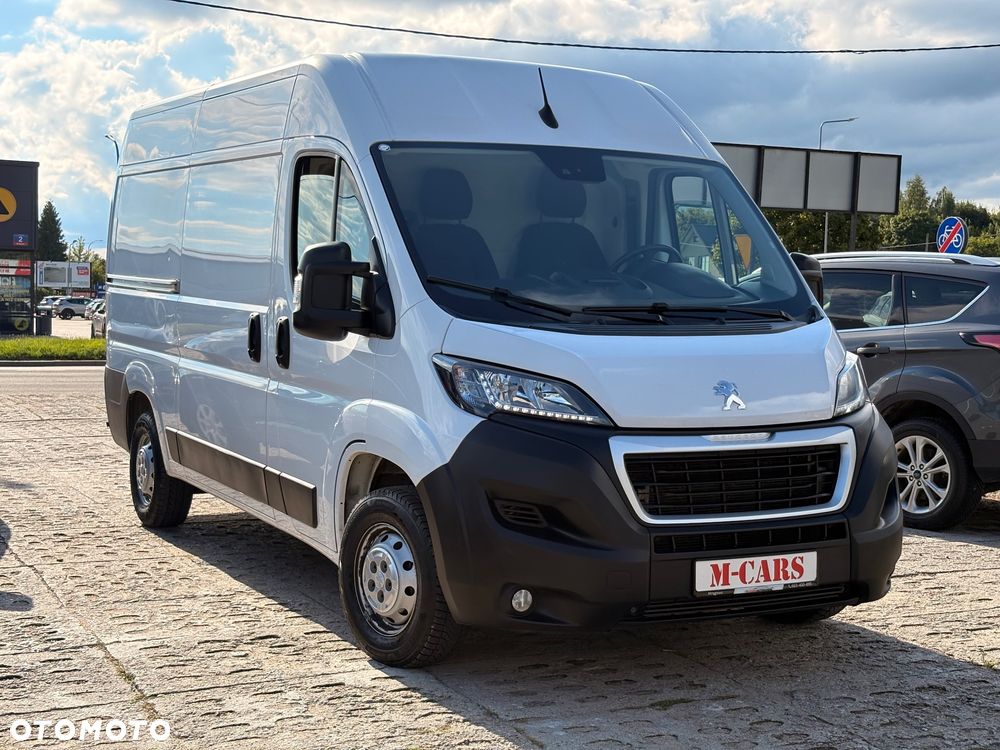 Peugeot Boxer 335 L3H2 Premium - 2