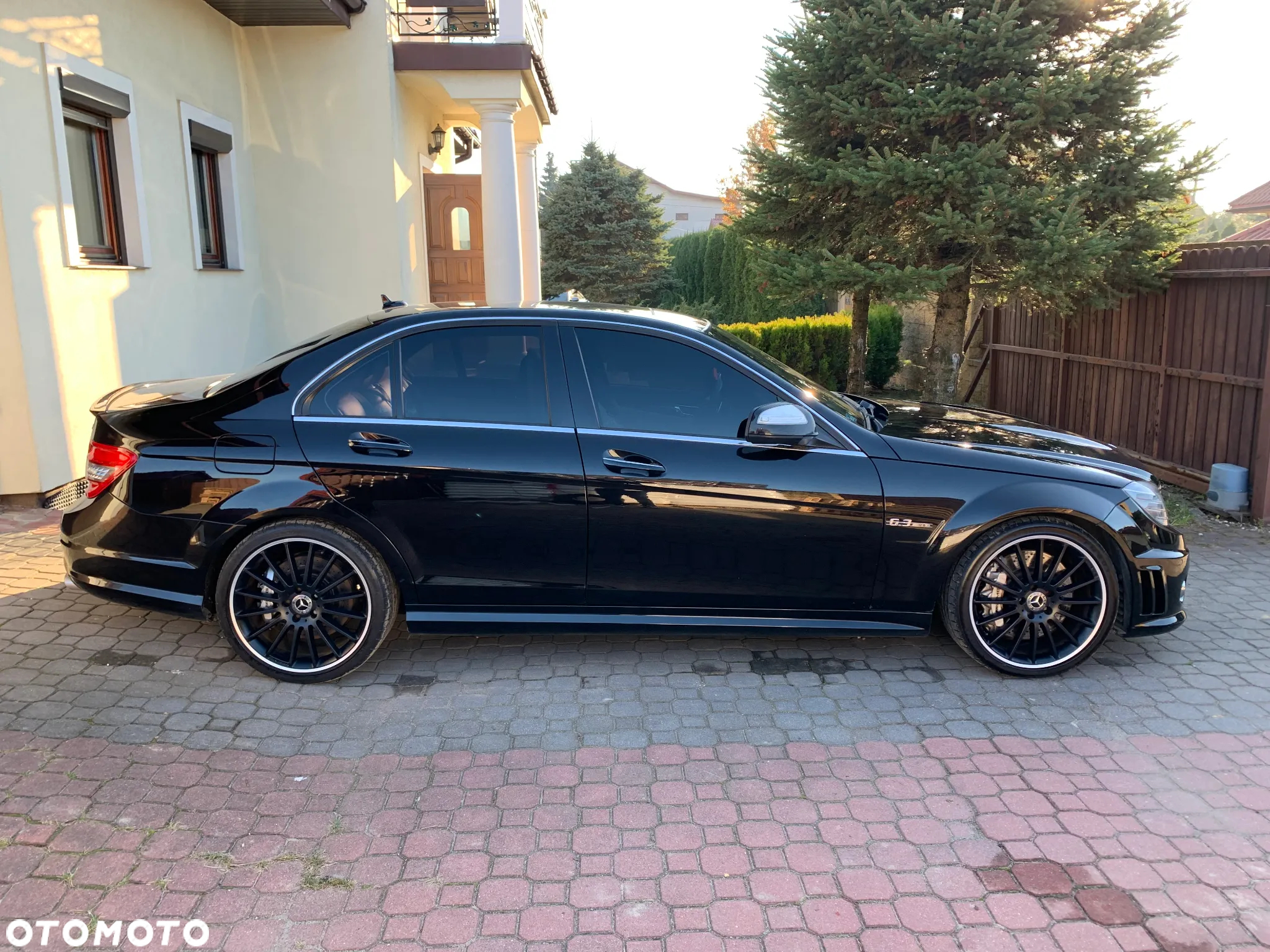 Mercedes-Benz Klasa C 63 AMG T 7G-TRONIC Performance Plus SPORT EDITION - 3