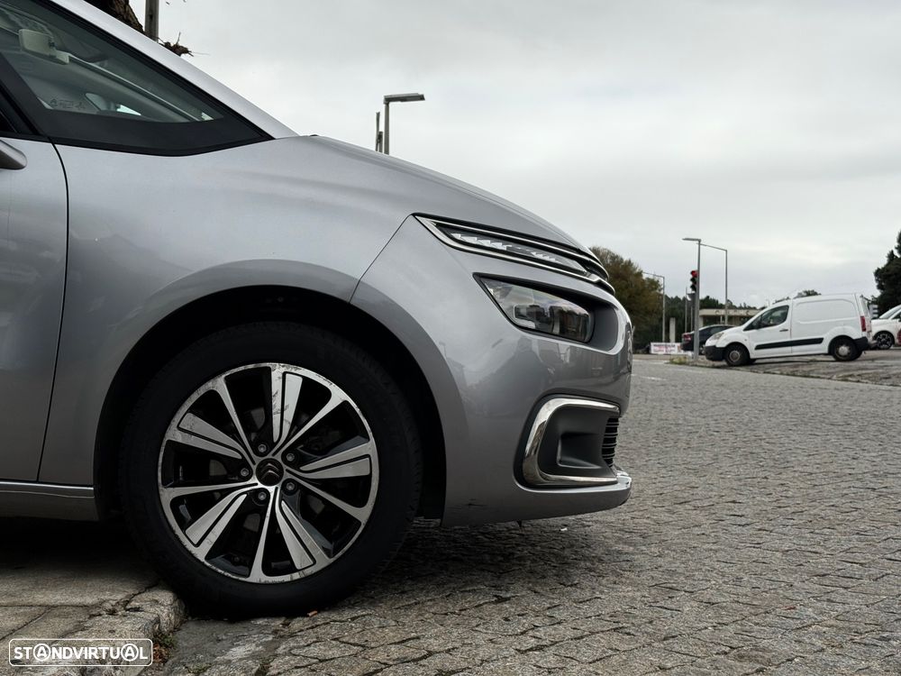 Citroën Grand C4 Spacetourer - 11