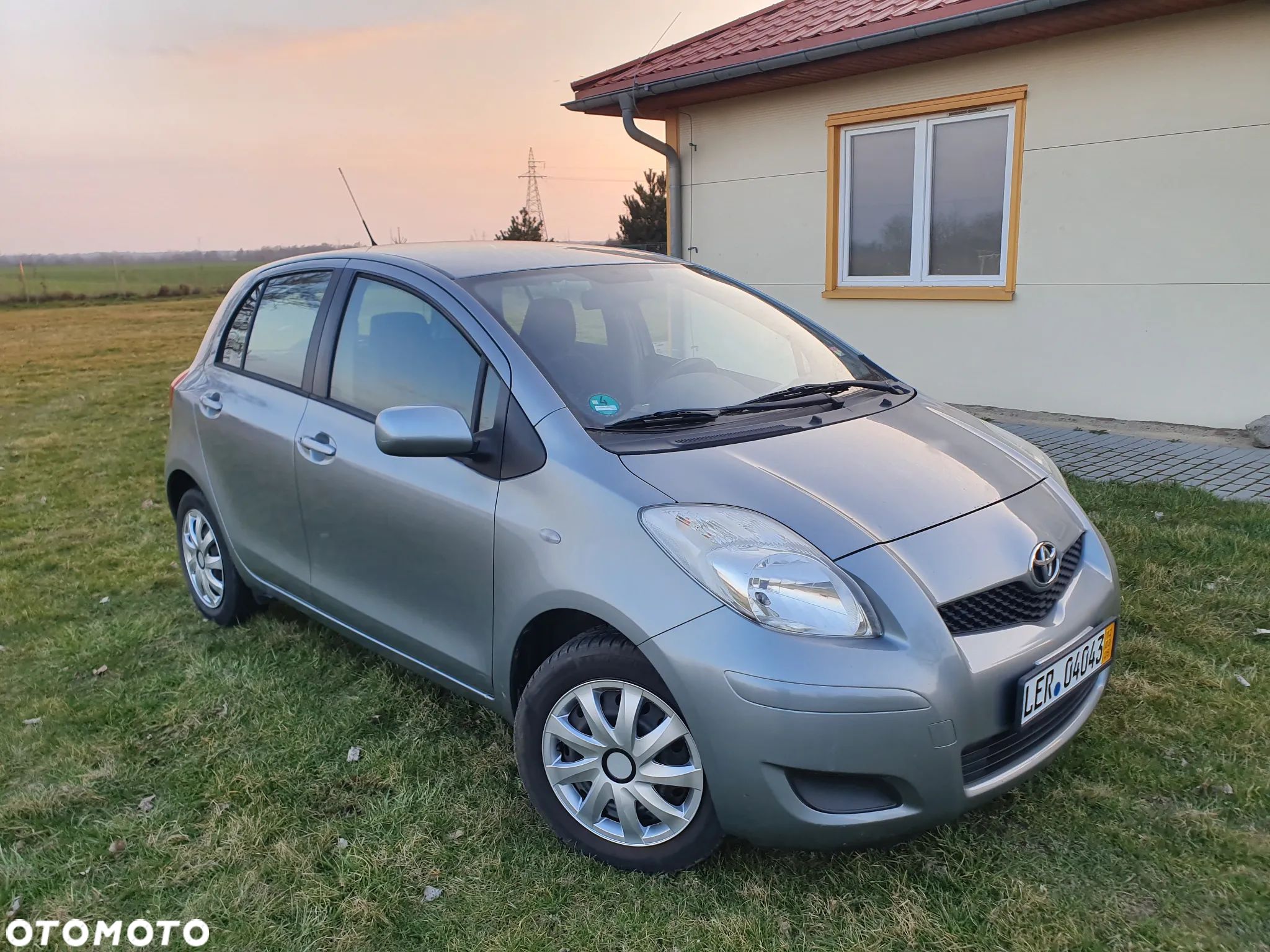 Toyota Yaris 1.0 Life - 1