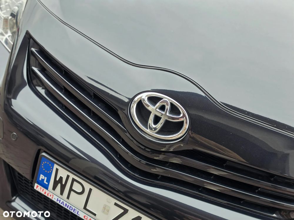 Toyota Verso - 3
