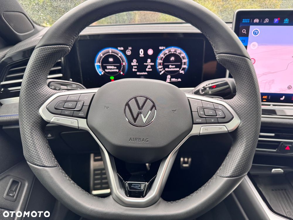 Volkswagen Passat 2.0 TDI SCR R-Line Plus DSG - 20