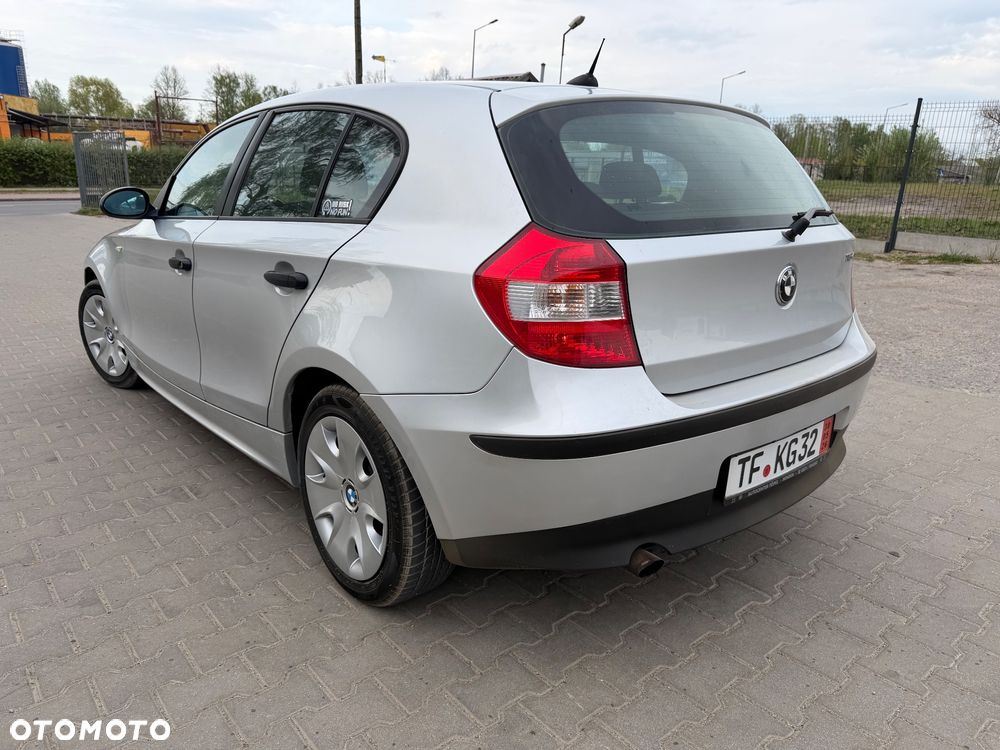 BMW Seria 1 - 11
