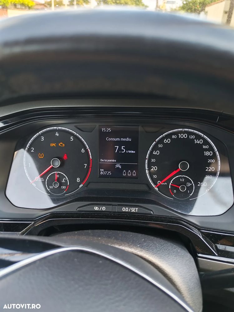 Volkswagen Polo 1.0 TSI Comfortline - 3