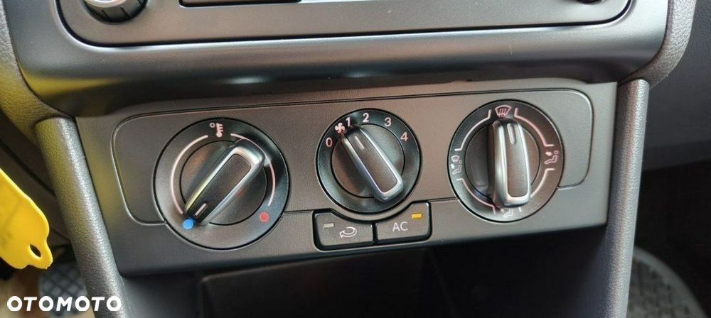 Volkswagen Polo - 31