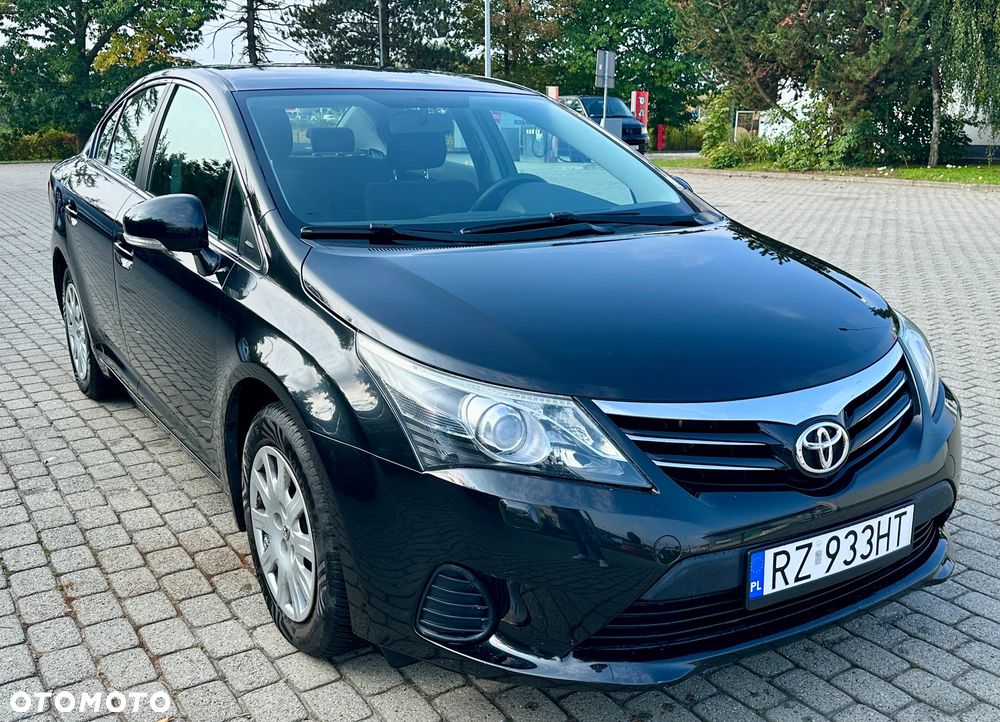 Toyota Avensis 1.6 Life - 1