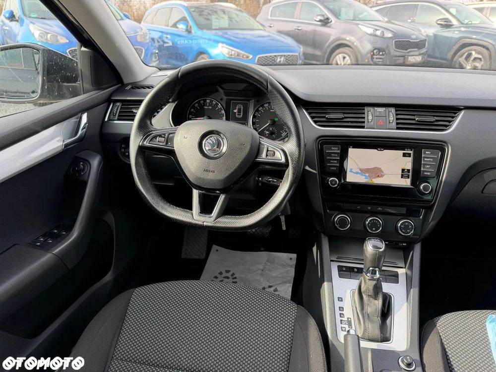 Skoda Octavia 2.0 TDI DSG Ambition - 12