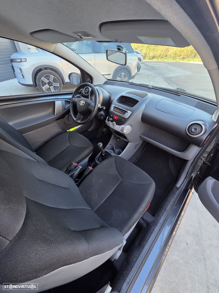 Toyota Aygo 1.0 Orange Edition - 9