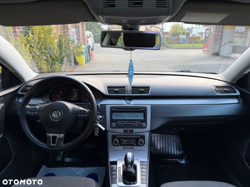 Volkswagen Passat 2.0 TDI DPF DSG Comfortline - 20