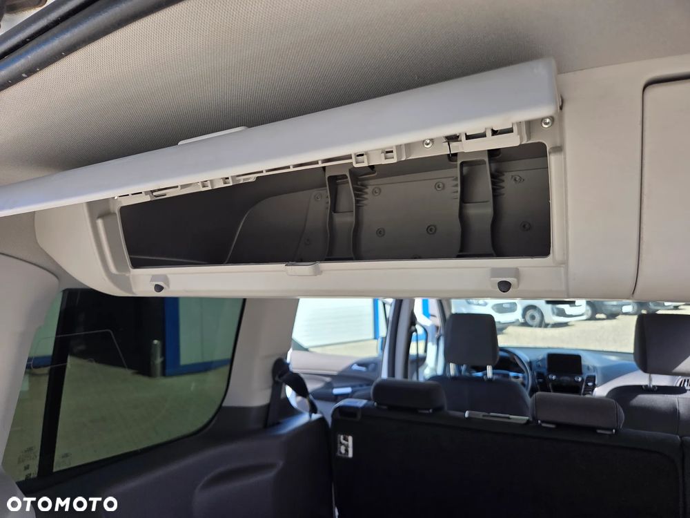 Ford Tourneo Connect Gr 1.5 EcoBlue Titanium - 22