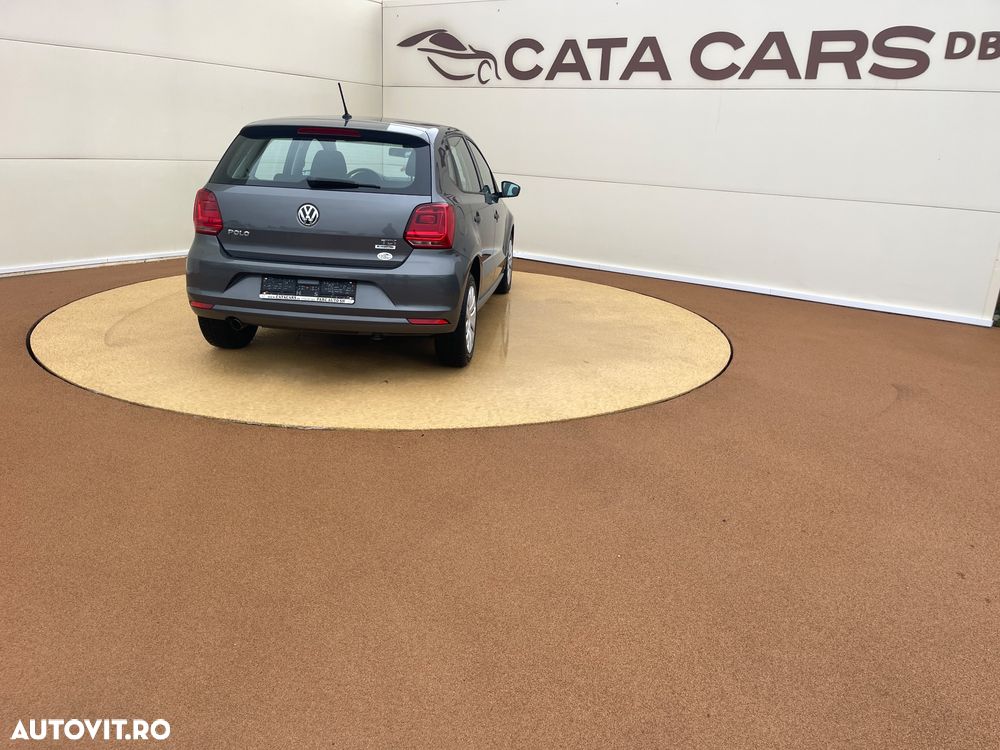 Volkswagen Polo 1.4 TDI CR BMT Comfortline - 14