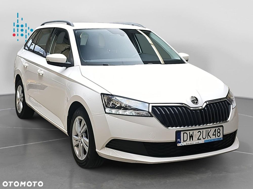 Skoda Fabia 1.0 TSI Ambition - 4
