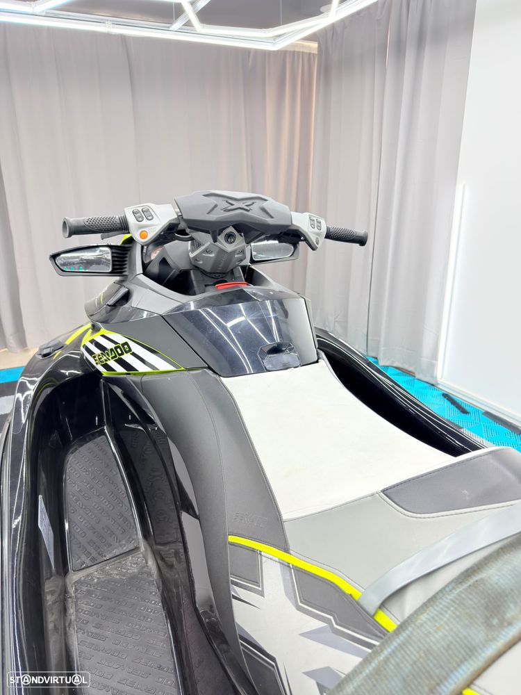 Sea-Doo 260 Riva RXTurbo - 8