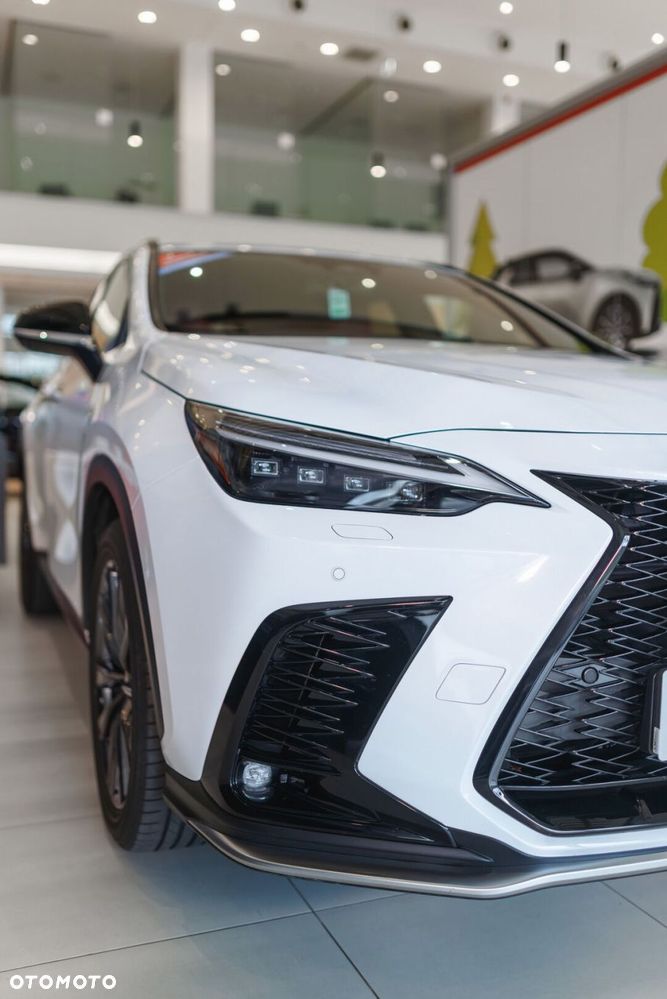 Lexus NX 350h F Sport AWD - 34