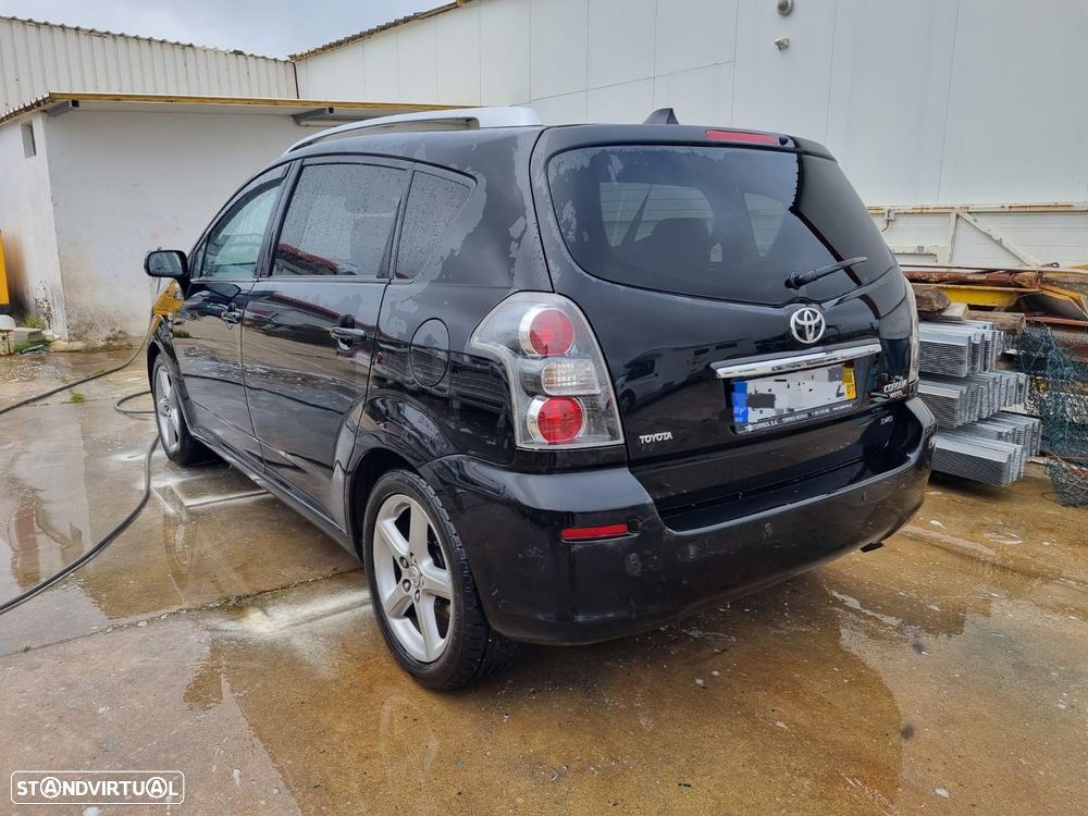 Toyota Corolla Verso - 2