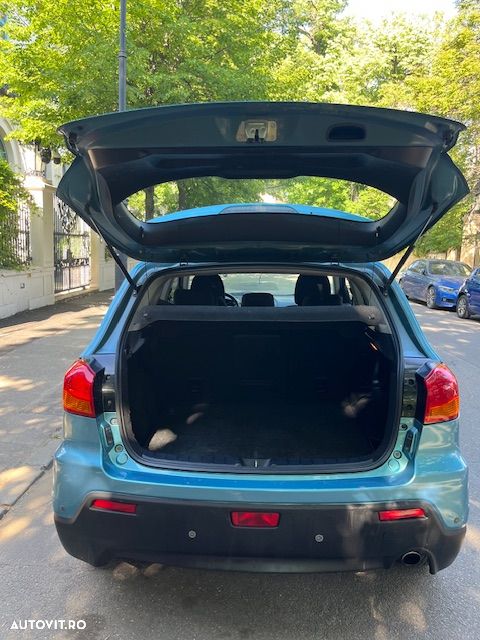Mitsubishi ASX 1.8D Inform - 11