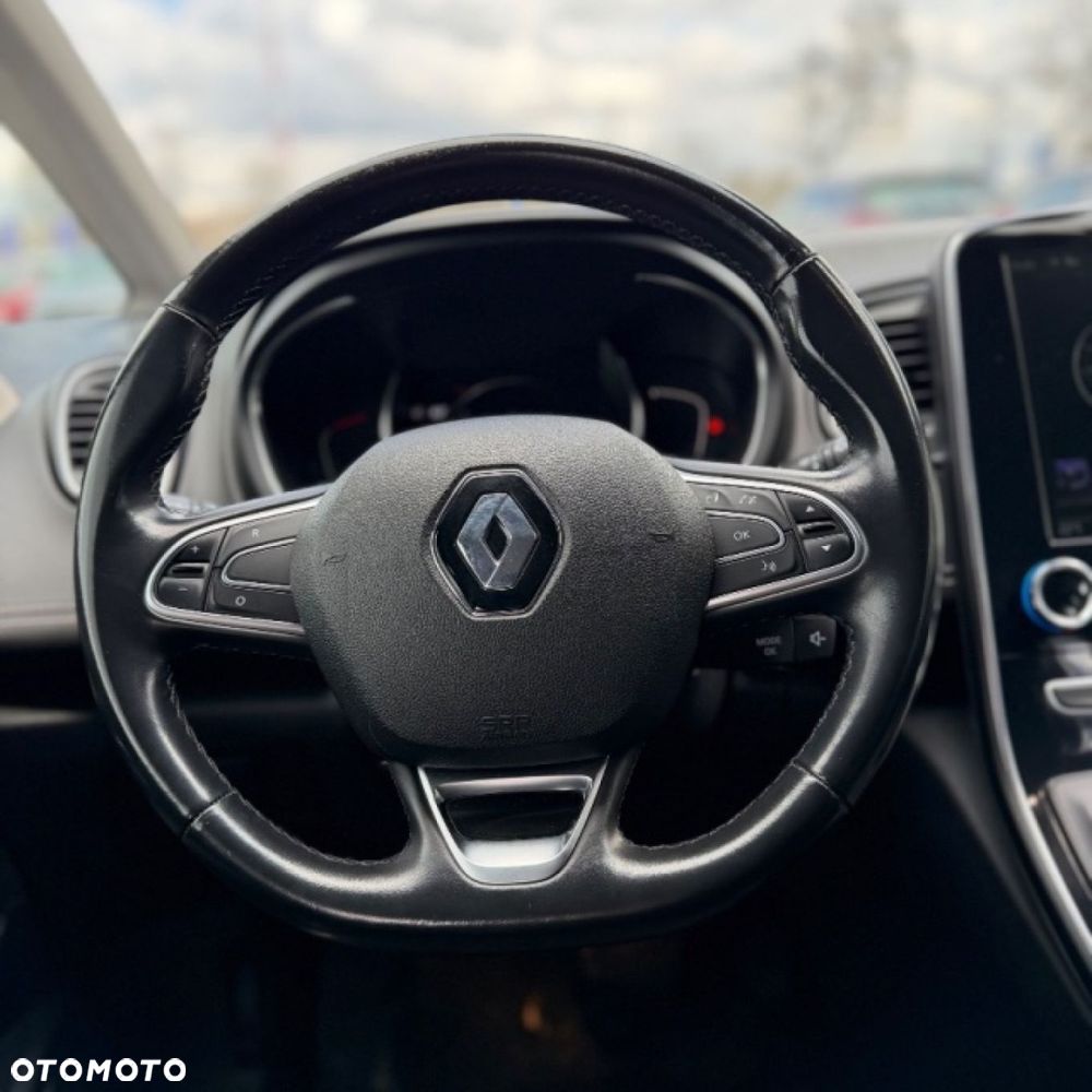 Renault Scenic - 32