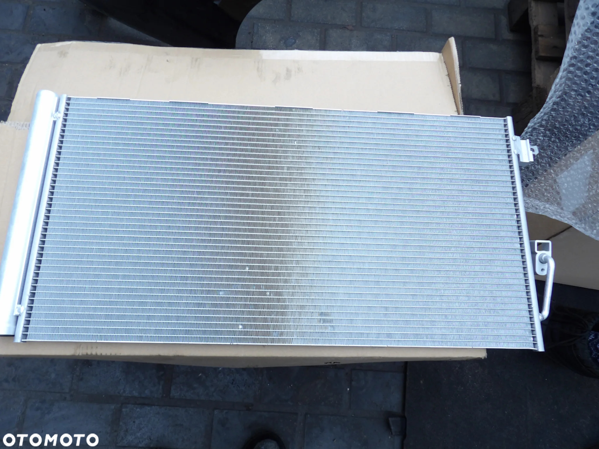 BMW - X1,U11,X2,U10 - NOWA CHŁODNICA KLIMATYZACJI - 9873828 - 3