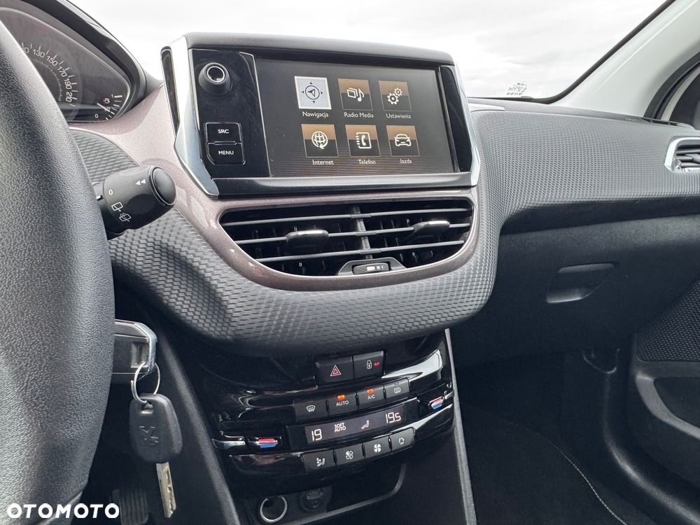 Peugeot 2008 e-HDi FAP 115 STOP & START Business-Line - 40