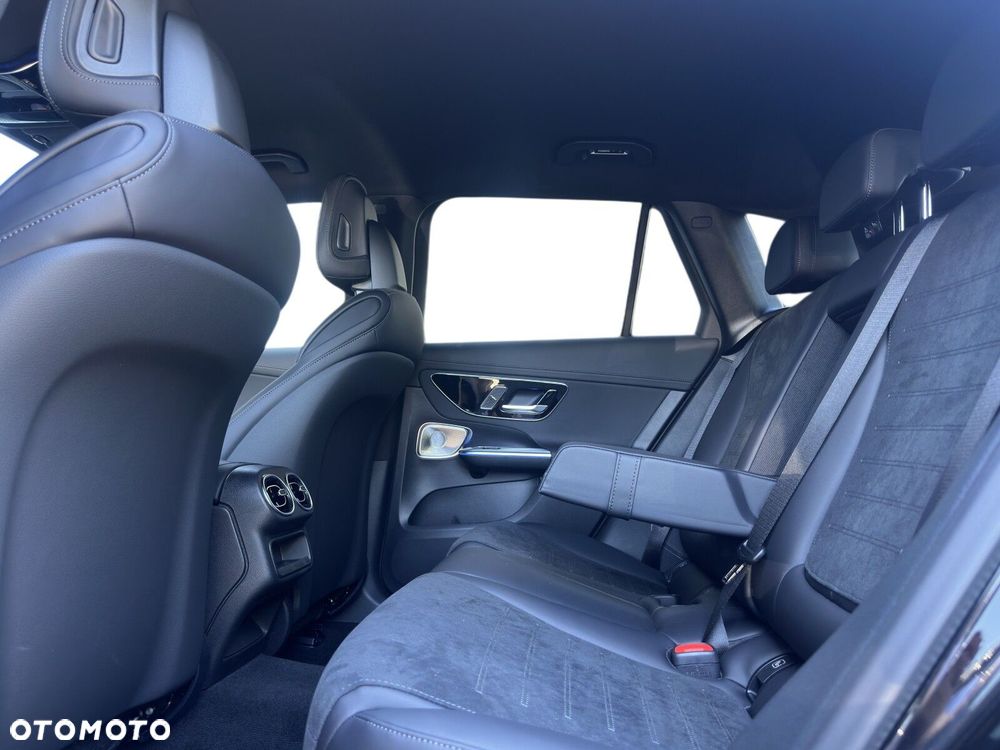 Mercedes-Benz GLC 220 d mHEV 4-Matic AMG Line - 9