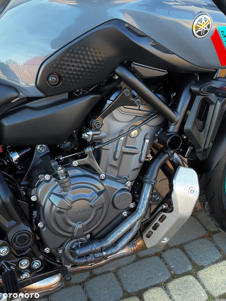 Yamaha YZF - 11