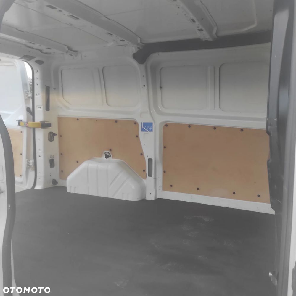 Ford Transit Custom - 22