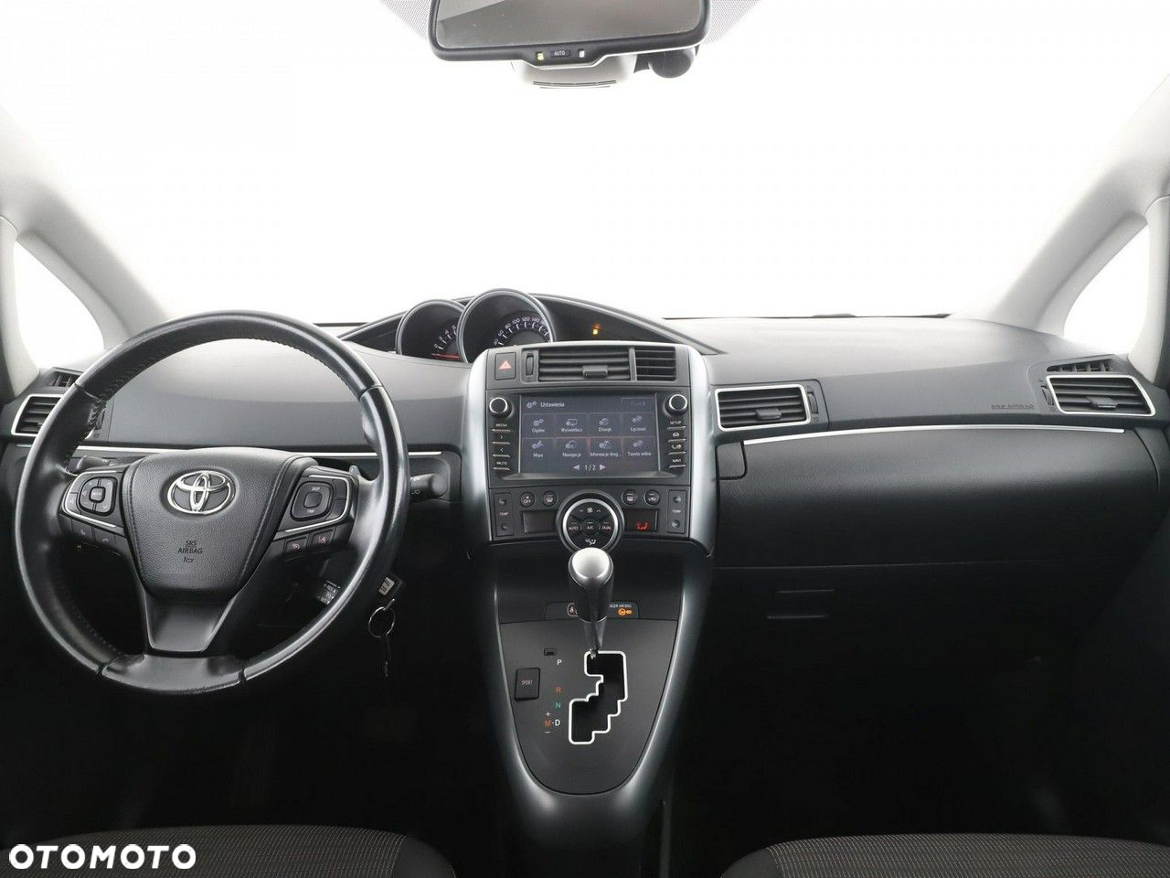 Toyota Verso - 15