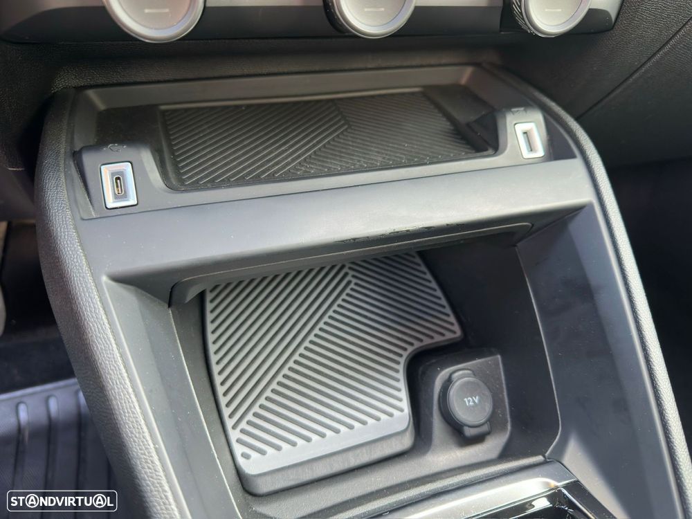 Citroën C4 1.2 PureTech Shine Pack EAT8 - 12