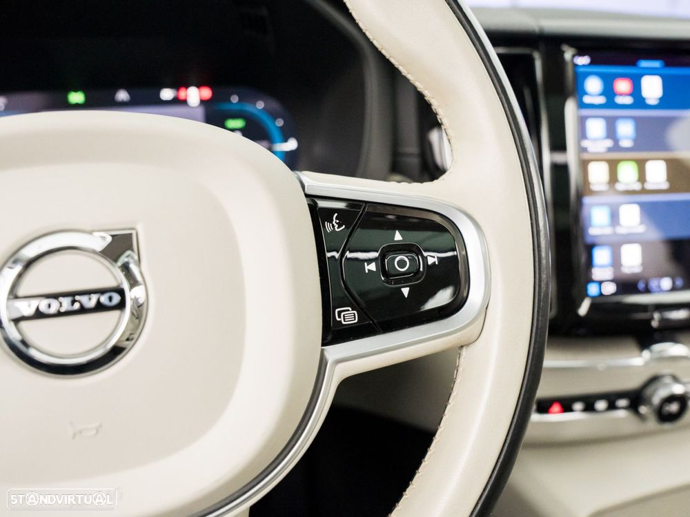 Volvo XC 60 2.0 T6 PHEV Inscription AWD - 24