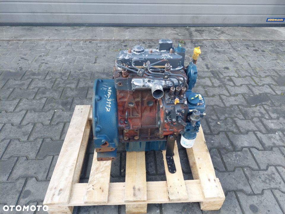SILNIK KUBOTA  D1105 L123 [3 cylindry][ENG 3117] - 1