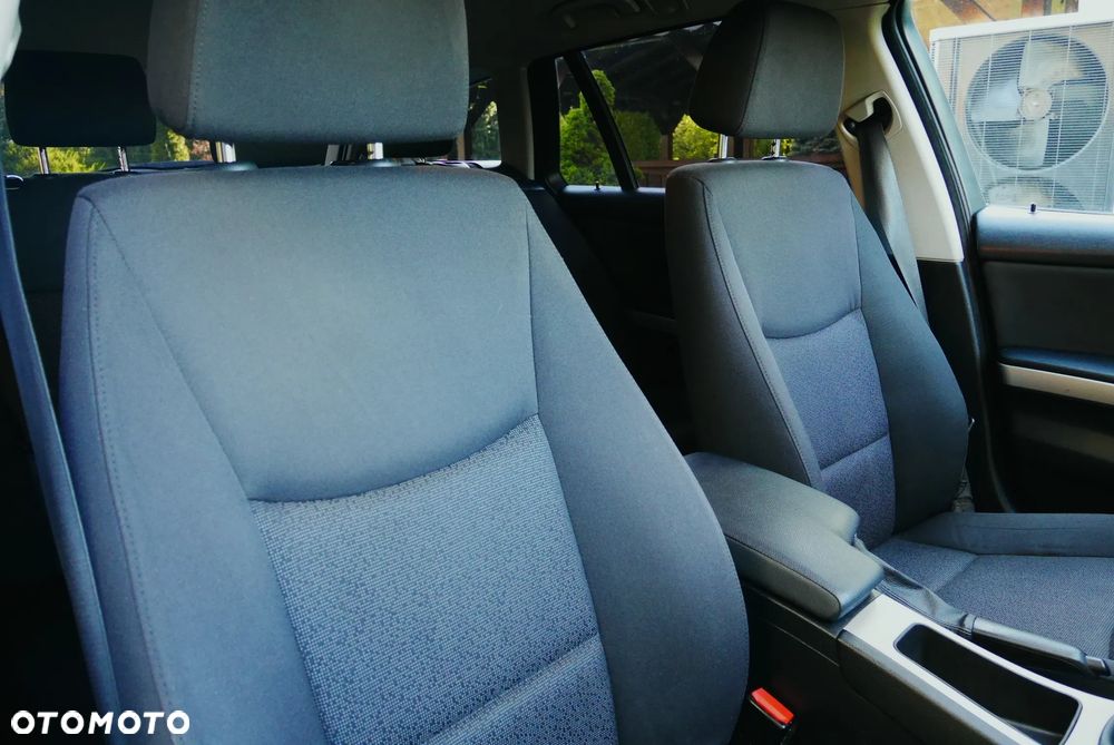 BMW Seria 3 318d - 18