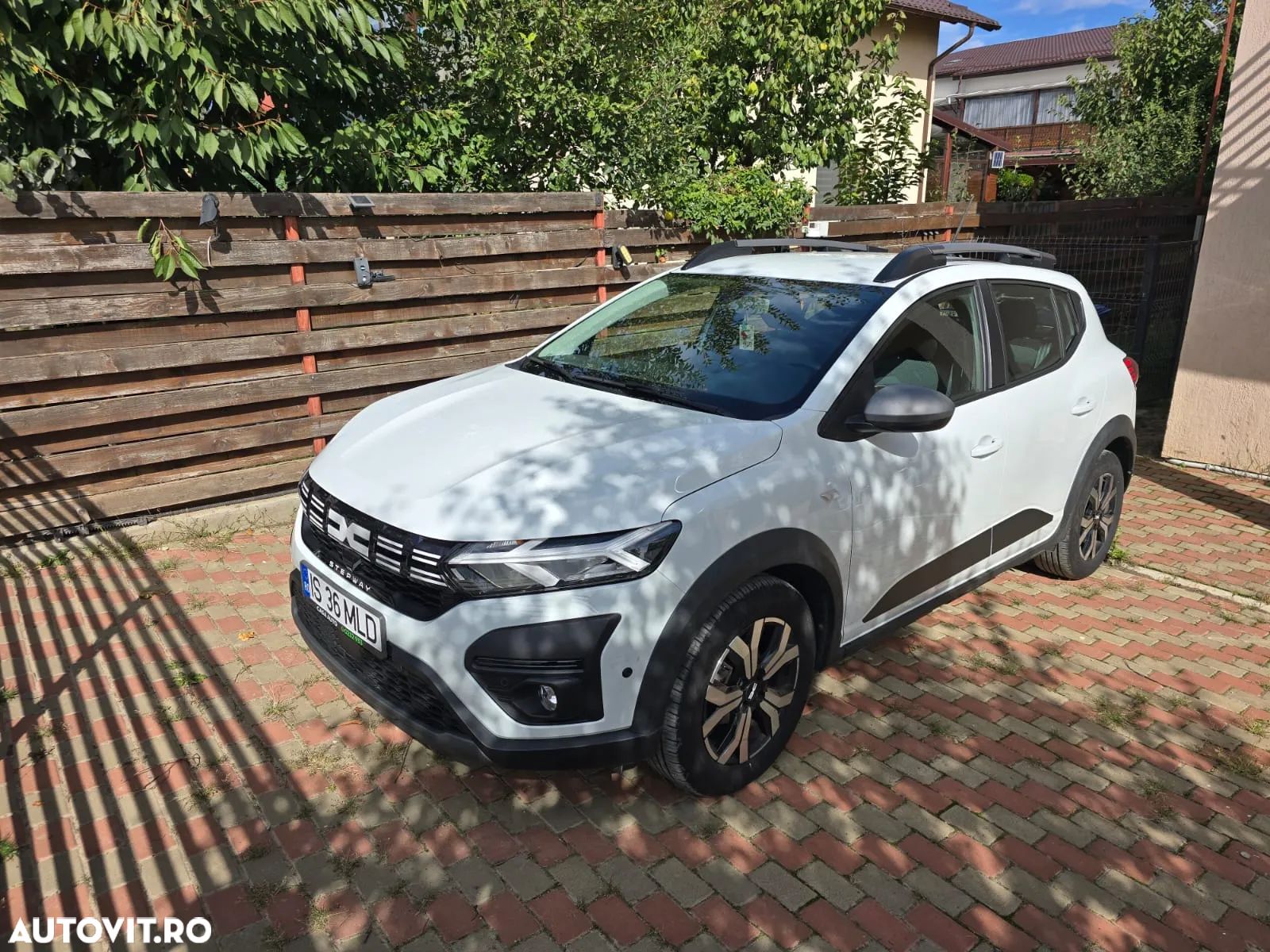Dacia Sandero Stepway ECO-G 100 MT6 Extreme - 1