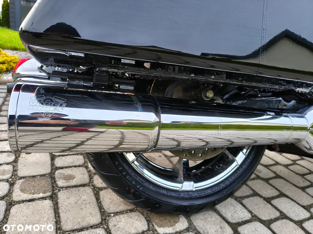 Harley-Davidson FLH Electra Glide - 14
