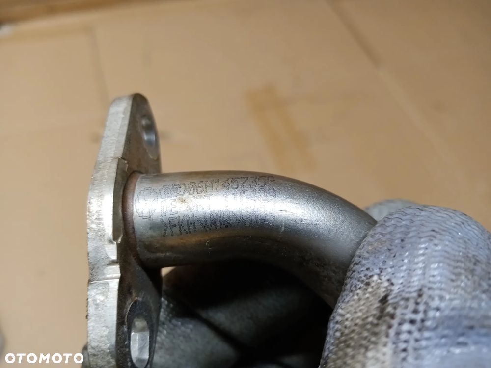 Rurka oleju olejowa turbiny Audi A4 B8 A5 2.0 TFSI 06H145735G - 6