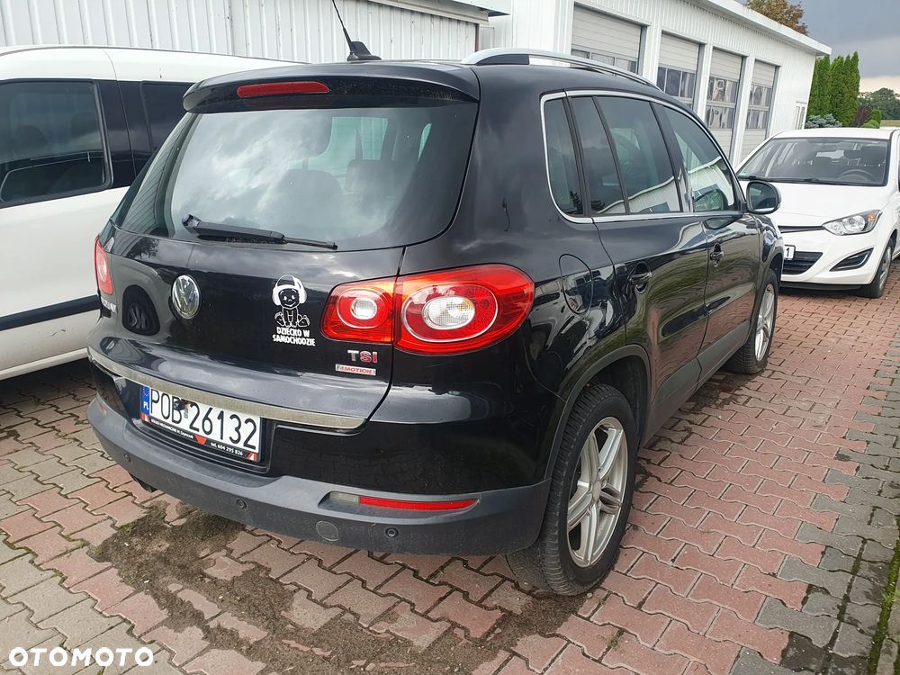 Volkswagen Tiguan - 3