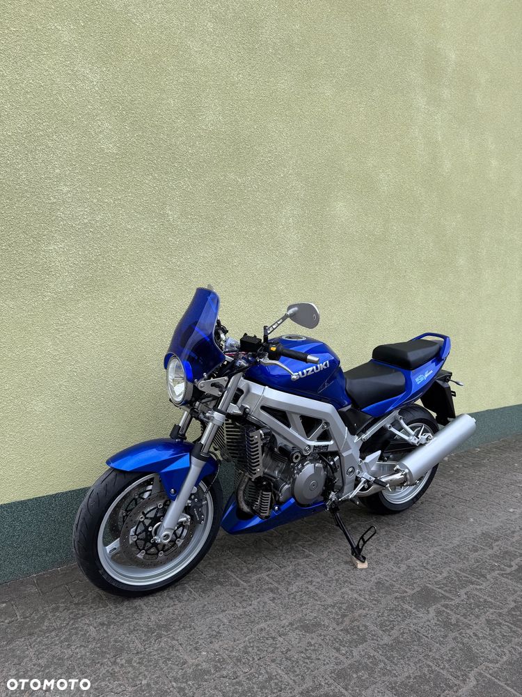 Suzuki SV - 29