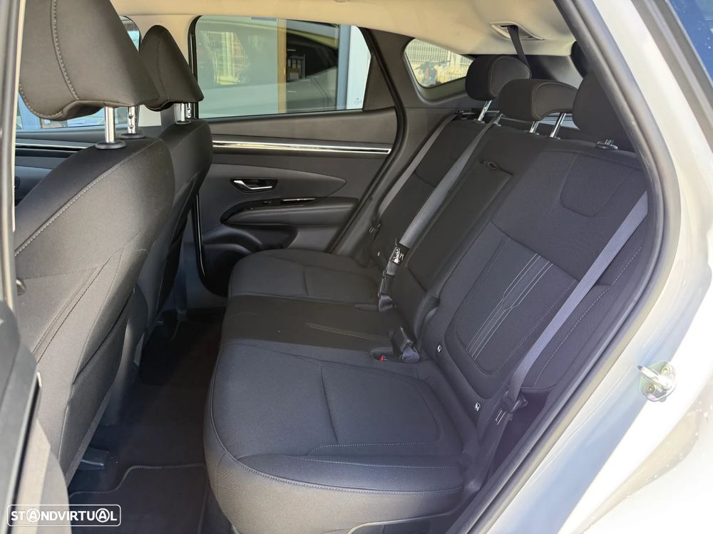 Hyundai Tucson 1.6 T-GDI HEV Vanguard - 19