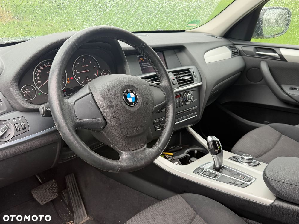 BMW X3 xDrive20d - 8