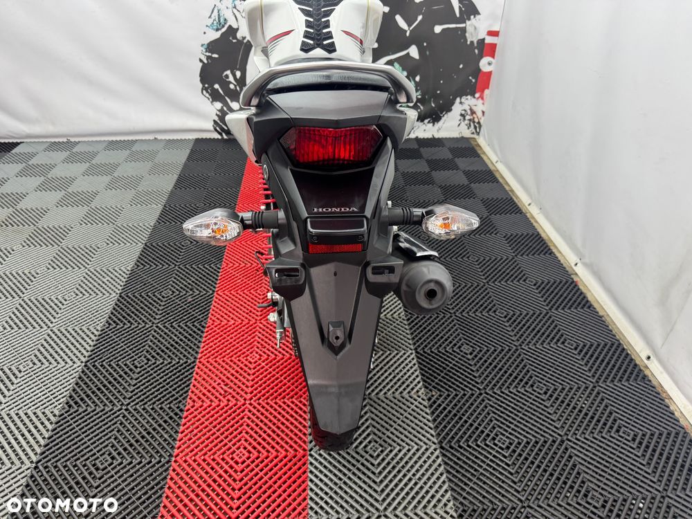 Honda CBF - 20