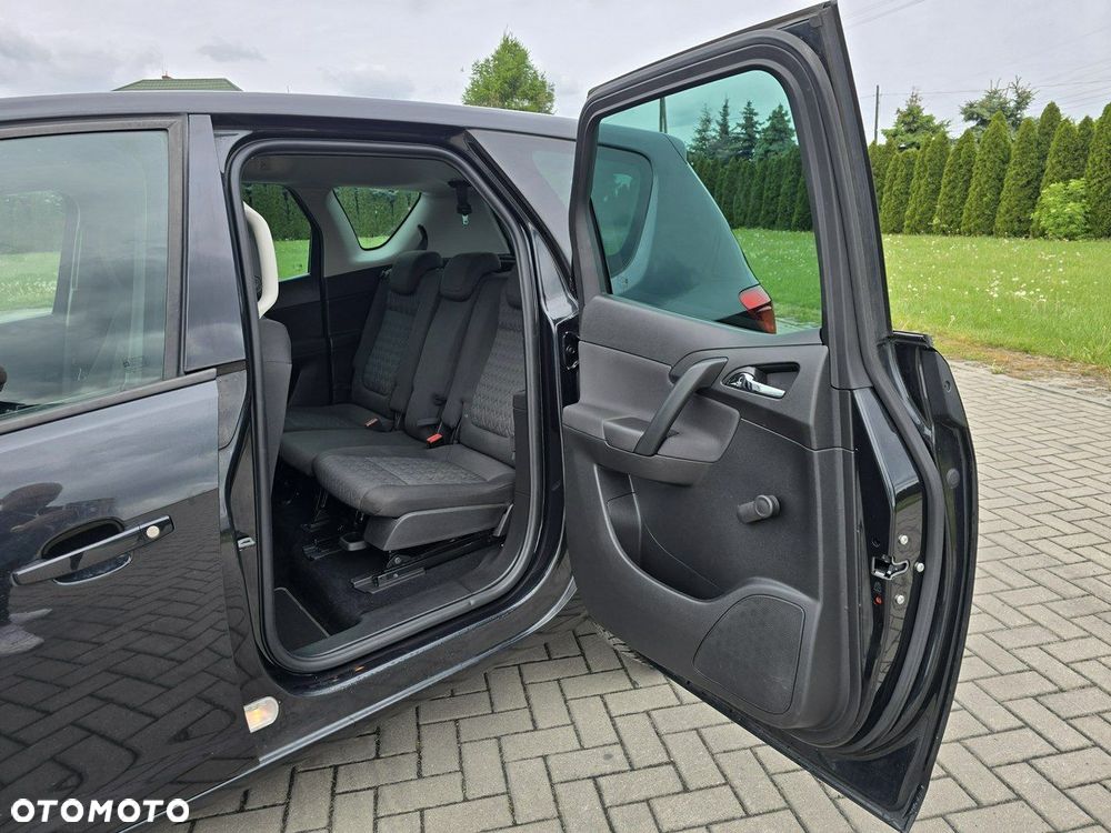 Opel Meriva - 17