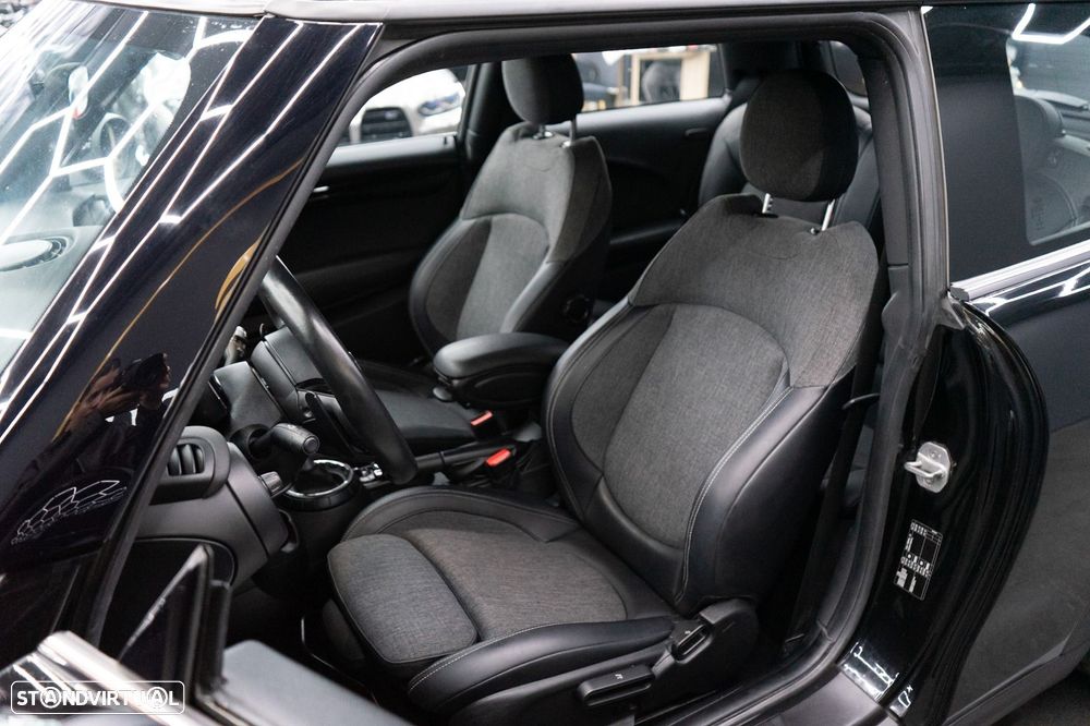 MINI 3 Portas Cooper S Auto - 28