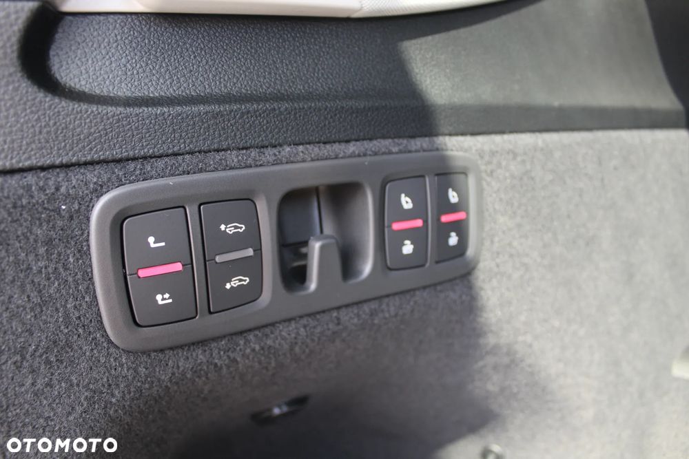 Audi Q7 TDI mHEV 210 kW Quattro S Line Tiptr - 24