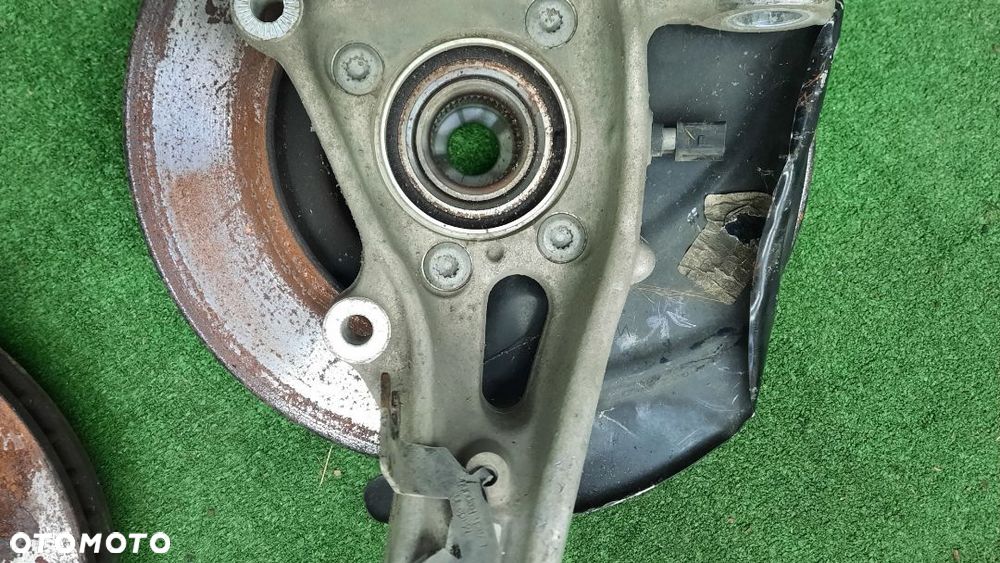 AUDI Q7 4M0 ZWROTNICA LEWA PRAWA 4M0407560 4M0407559 - 8