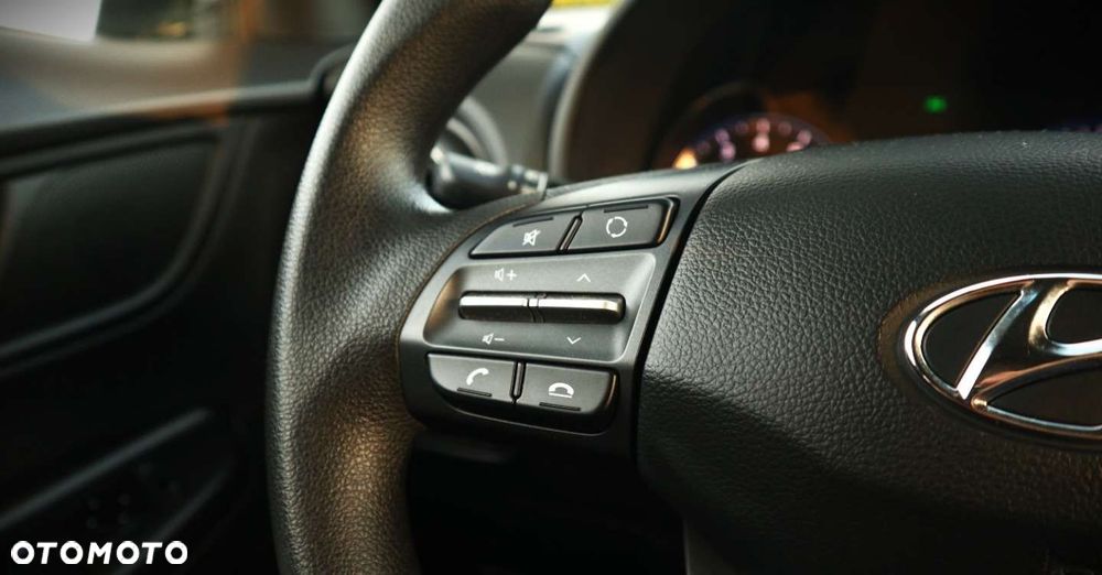 Hyundai Kona - 18