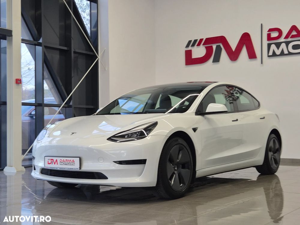 Tesla Model 3 Standard Reichweite Plus Hinterradantrieb - 4