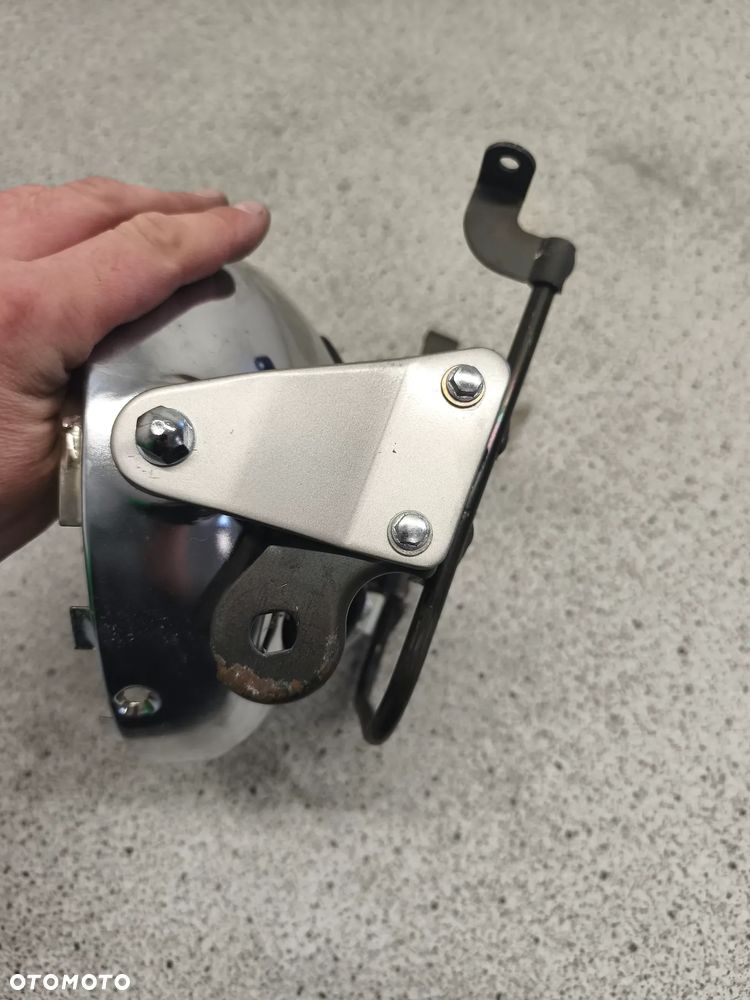 Obudowa, osłona lampy, stalaż, mocowanie reflektora Suzuki VX 800 VX800 - 3