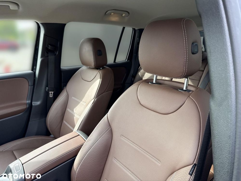 Mercedes-Benz GLB 200 mHEV Progressive 7G-DCT - 13