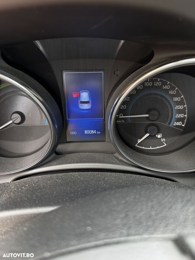 Toyota Auris - 2