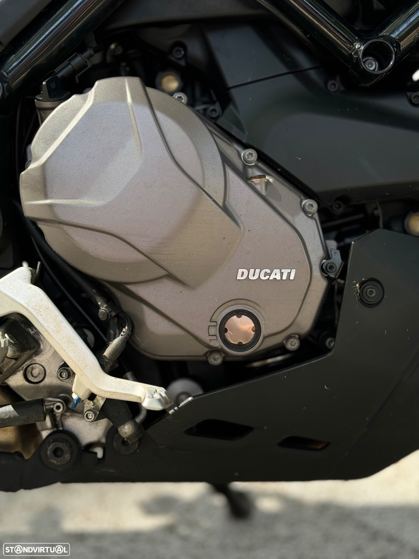 Ducati Multistrada V2 S - 12
